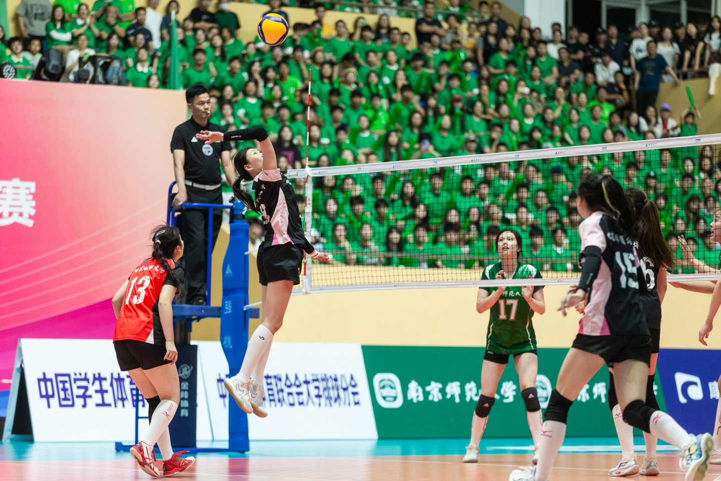 8f50c394e4f149829bfea88b0c4fe5ee.jpg 8f50c394e4f149829bfea88b0c4fe5ee.jpg