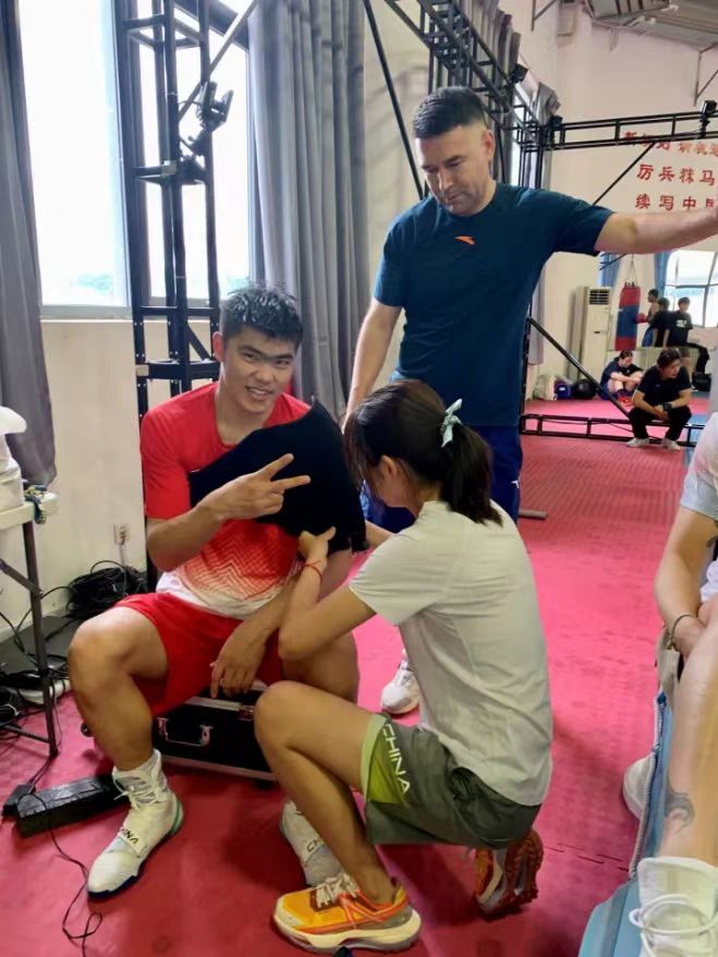 9382b7201f564da58f0bfa7e2ee3ad21.jpg 9382b7201f564da58f0bfa7e2ee3ad21.jpg