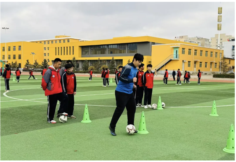 63cf80f117a74d41b1db979cbb6d1841.png 63cf80f117a74d41b1db979cbb6d1841.png