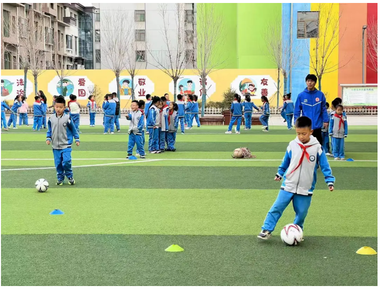 69cfc70e2ed047bda182a106282def45.png 69cfc70e2ed047bda182a106282def45.png