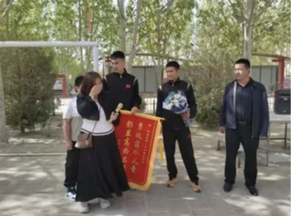 ca55b31b238a450c9c1dccb46a46585f.png ca55b31b238a450c9c1dccb46a46585f.png