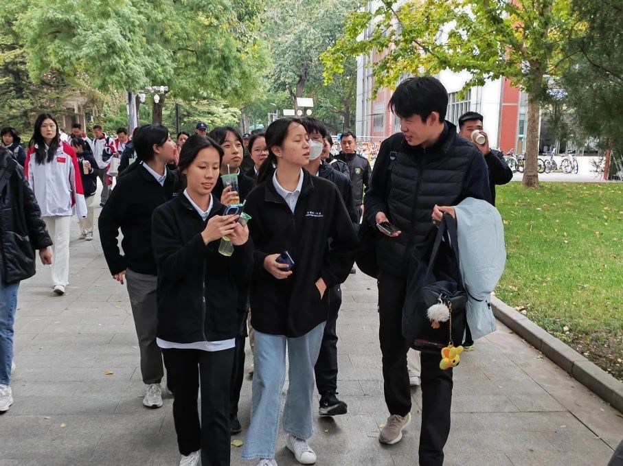 685b706da3af459f8b85af7aa1509a40.jpg 685b706da3af459f8b85af7aa1509a40.jpg