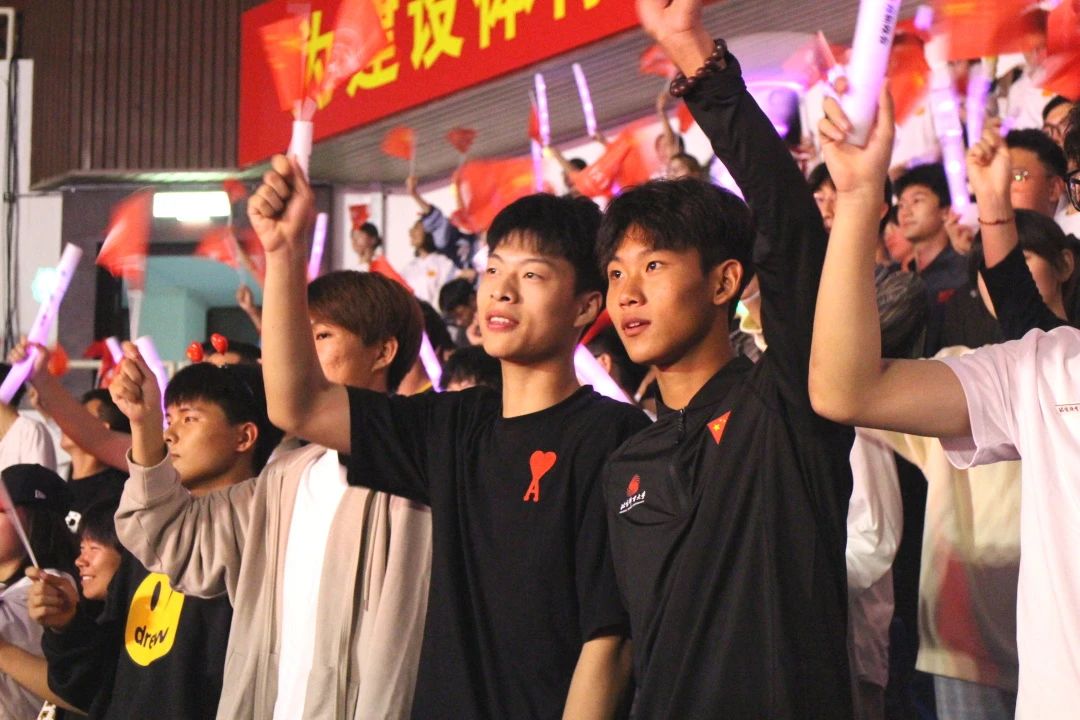 7627b7e00f8f43c885da2cda3532da50.jpg 7627b7e00f8f43c885da2cda3532da50.jpg