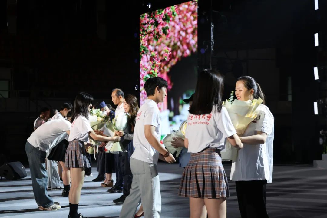 b861c92f5b6e40798804cefc8a609345.jpg b861c92f5b6e40798804cefc8a609345.jpg