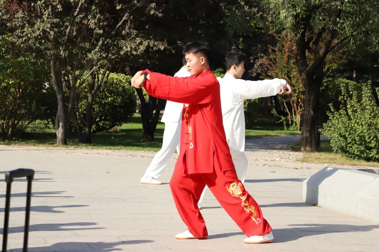 dedc035174db419e9f6575db8ea7271d.jpg dedc035174db419e9f6575db8ea7271d.jpg